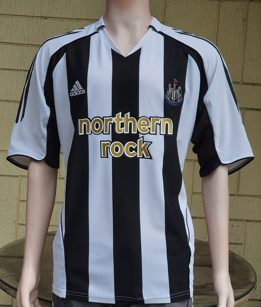 Newcastle Third football shirt 2005 - 2006. Sponsored by Northern Rock